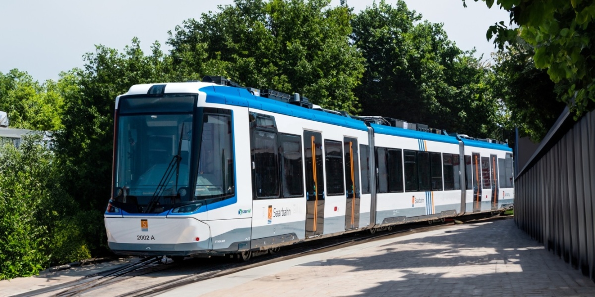ÖPNV_Saarbahn Bild von der Saarbahn im freien